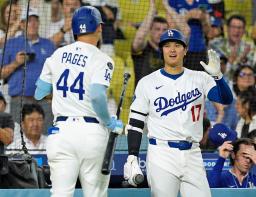 　レッズ戦の７回、二ゴロに倒れるドジャース・大谷＝ロサンゼルス（共同）