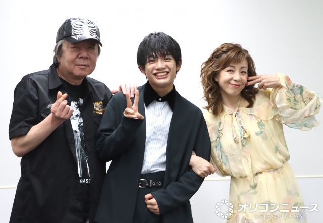 リーディングアクト『一富士茄子牛焦げルギー』取材会に参加した（左から）古田新太、真弓孟之、羽野晶紀 （C）ORICON NewS inc.