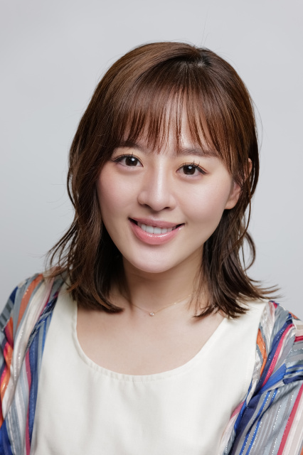 元宝塚娘役・真衣ひなの、結婚を発表