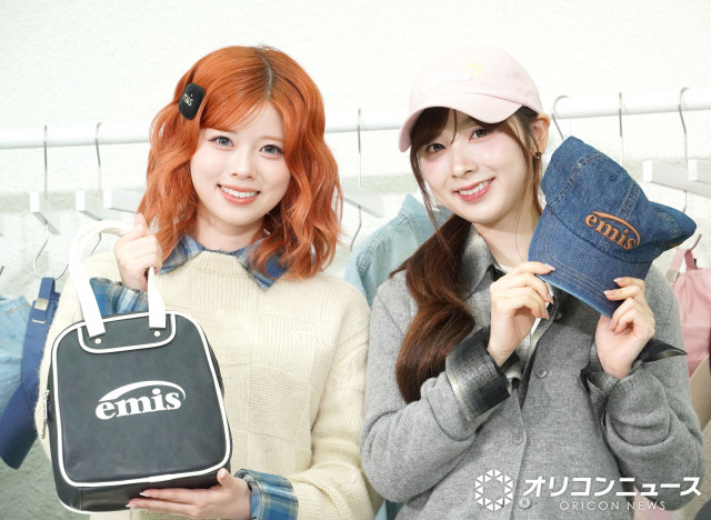 ”最近、ハマっていること”を明かしたNiziU（左から）RIKU、MIIHI （C）ORICON NewS inc.