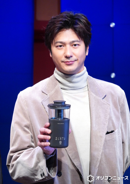 チョコレートカクテル“モコテル”を考案した速水もこみち （C）ORICON NewS inc.