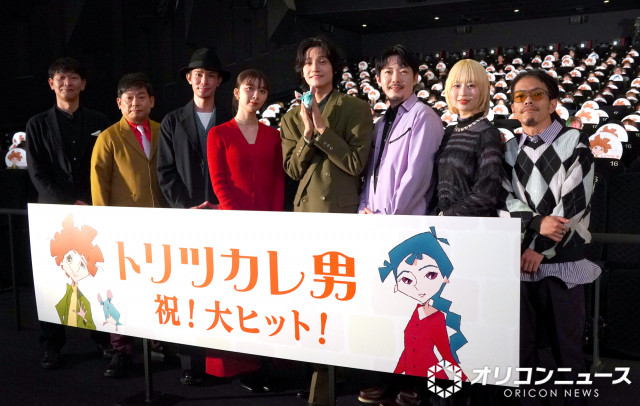 映画『トリツカレ男』初日舞台あいさつに登壇した（左から）高橋渉監督、山本高広、柿澤勇人、上白石萌歌、佐野晶哉、Awesome City Club（C）ORICON NewS inc.