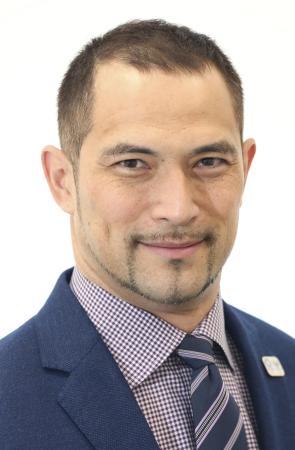 　室伏広治氏