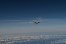 　スウェーデン軍が１９日に公開した画像。エストニア領空の侵犯に関与したロシア軍のミグ３１戦闘機で、ロシア機がエストニア領空を離れた後、バルト海上空で撮影されたとしている（スウェーデン軍提供・ロイター＝共同）