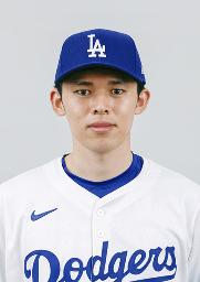 　ダイヤモンドバックス戦の７回に登板し、１回を無安打無得点に抑えたドジャース・佐々木＝フェニックス（共同）