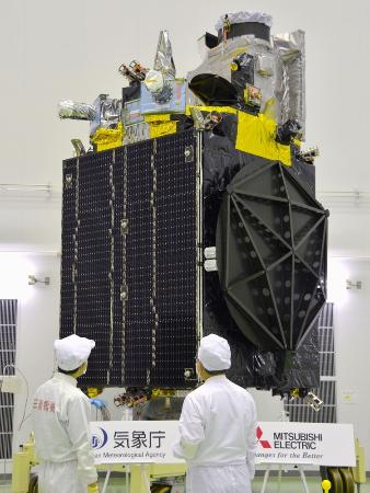 　気象衛星ひまわり９号＝２０１６年９月、種子島宇宙センター