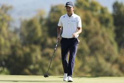 　米男子ゴルフの下部ツアー最終戦、１４番グリーンでの平田憲聖＝１２日、米インディアナ州フレンチリック（ゲッティ＝共同）