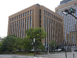 　不正改造された軽乗用車（石川県警白山署提供）