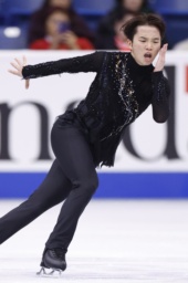 　男子で３位となった三浦佳生のフリーの演技＝サスカトゥーン（共同）