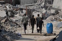 　スイス・ジュネーブでの記者会見するＷＨＯのテドロス事務局長＝８月