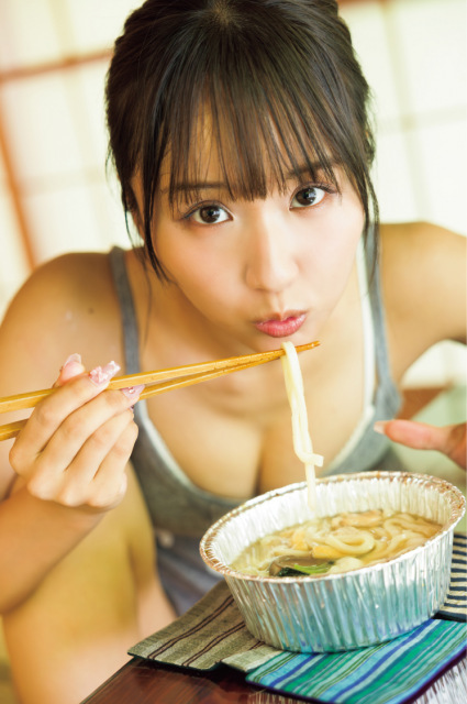 森脇梨々夏＝『ENTAME 36℃ vol.01』（徳間書店）　撮影（C）市川秀明