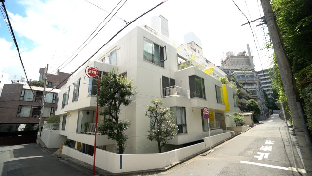 5日放送『となりのスゴイ家』＝渋谷区の外観（C）BSテレ東