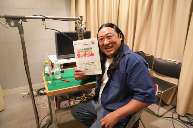 『言われてみたら確かに気になる！今すぐ調べて！ウンチクん』ウンチクんの声を務める秋山竜次 （C）ytv