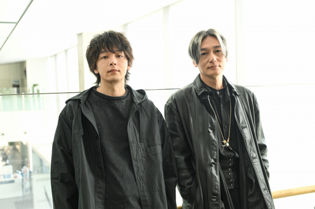 金曜ドラマ『DOPE　麻薬取締部特捜課』で初共演した中村倫也＆井浦新（C）TBS