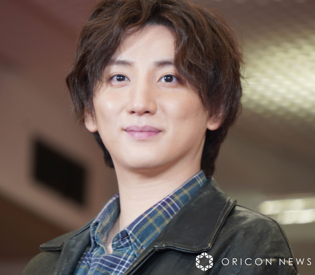 収録合間にメンバーの前でギターを練習しているというSixTONES・京本大我 （C）ORICON NewS inc.