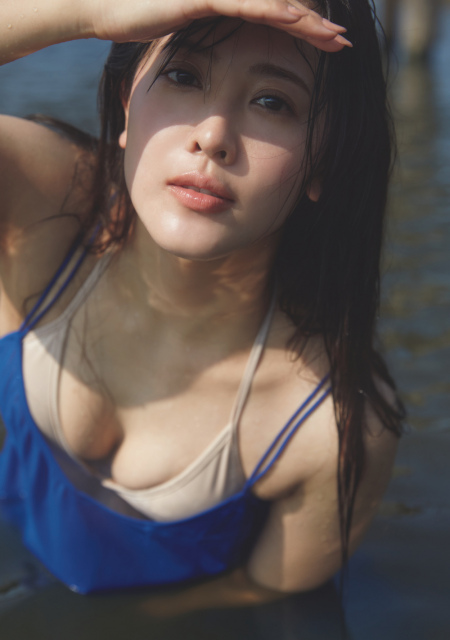 『週刊プレイボーイ』38＆39合併号（集英社）に登場する山本ひかる （C）三宮幹史／集英社