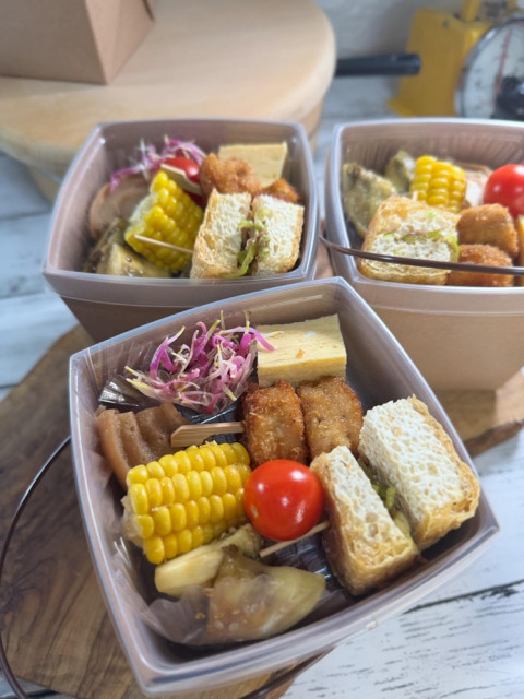 新潟の郷土料理がぎっしり詰まった手作り弁当／かをる　季節を感じるお弁当＆recipeさん（ba.kao_19rui）提供