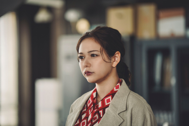 『おいしい離婚届けます』に出演する村重杏奈（青野梓役）（C）中京テレビ