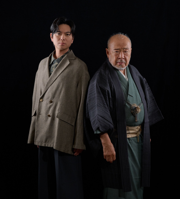 『小説すばる』10月号掲載　北方謙三×加藤シゲアキ対談より　撮影／藤澤由加
