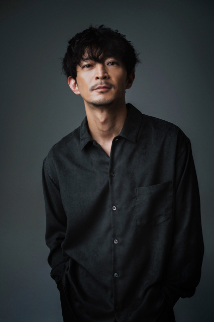 滝沢瑣吉（のちの曲亭馬琴）を演じる津田健次郎