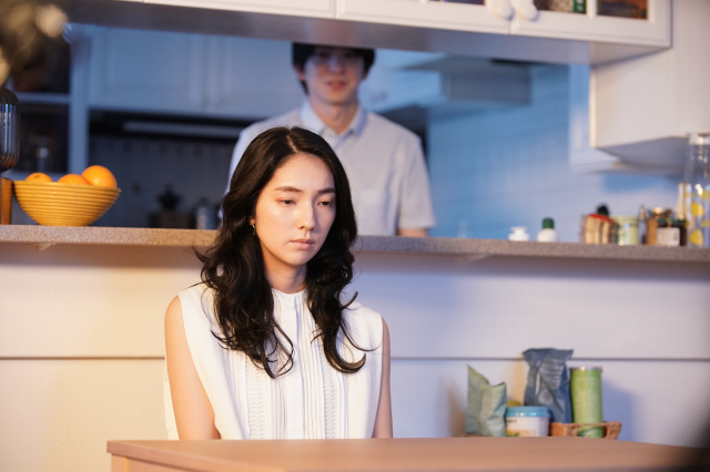 『完全不倫 ― 隠す美学、暴く覚悟 ―』第12話より（C）NTV