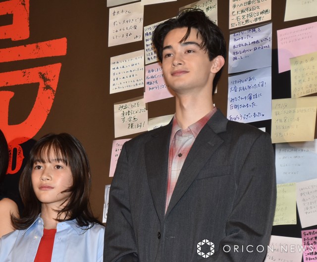 兄弟で同一人物役を演じた（左から）光路、栄莉弥 （C）ORICON NewS inc.