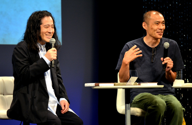 『本でした』発売記念トークイベントに出演した（左から）又吉直樹、ヨシタケシンスケ氏 （C）ORICON NewS inc.