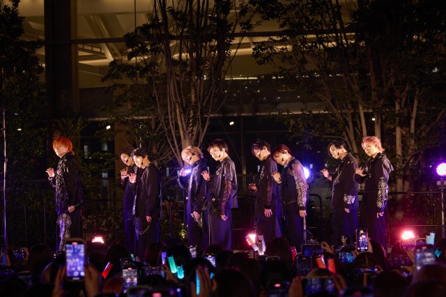 22nd Single「NINE LIVES」発売記念イベントを開催した超特急（撮影：米山三郎）
