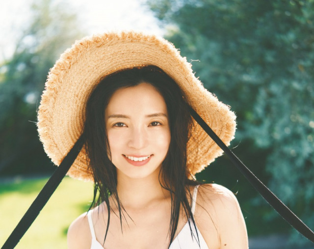 入来茉里(C)光文社／週刊FLASH 写真◎千葉タイチ