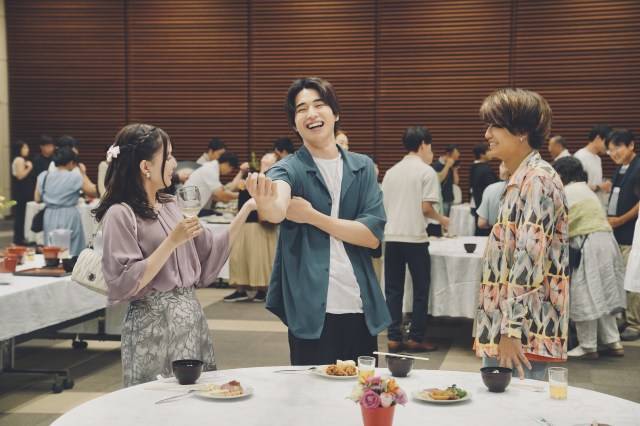 映画『君の顔では泣けない』場面写真（C）2025「君の顔では泣けない」製作委員会
