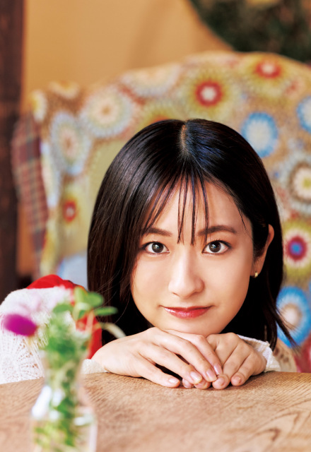 『週刊ヤングジャンプ』44号に登場する田村真子アナ（C）撮影：加賀翔（かが屋）