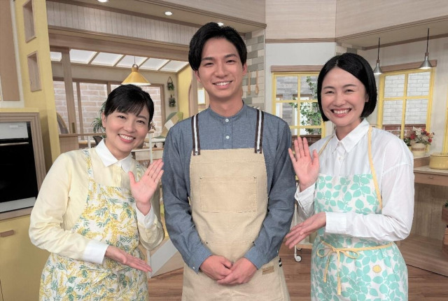 CBCテレビ『キユーピー3分クッキング』（左から）夏目みな美アナ、佐藤楠大アナ、古川枝里子アナ