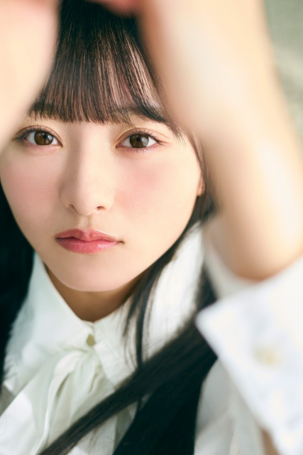 片山紗希＝日向坂46「五期生のぽかぽか写真館」
