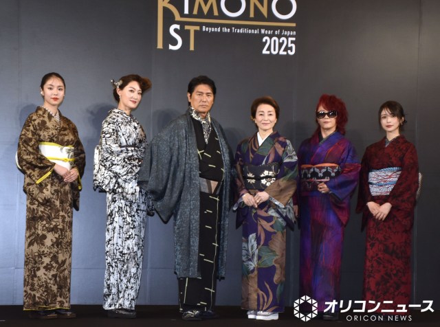 『KIMONOIST 2025』アワードに出席した（左から）唐田えりか、枝並千花、高橋克典、仁科亜季子、大黒摩季、長濱ねる （C）ORICON NewS inc.