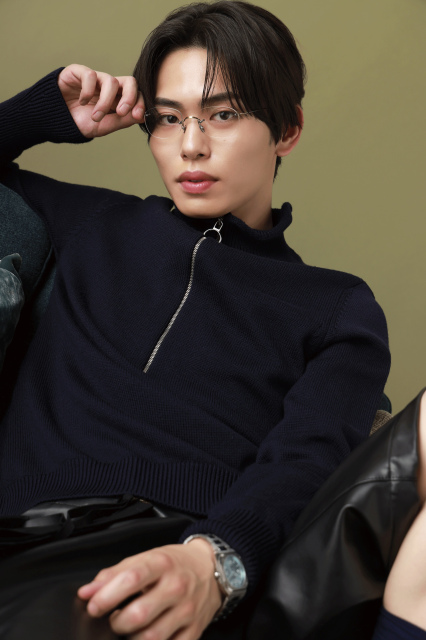 10日発売『ベツコミ』11月号に登場するIMP.・影山拓也　撮影／小林ばく