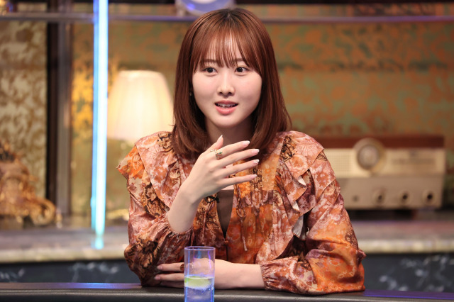 10日放送『酒のツマミになる話』に出演する本田望結（C）フジテレビ
