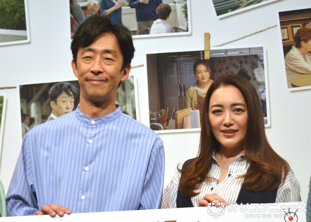 『小さい頃は、神様がいて』舞台あいさつに参加した（左から）北村有起哉、仲間由紀恵 （C）ORICON NewS inc.