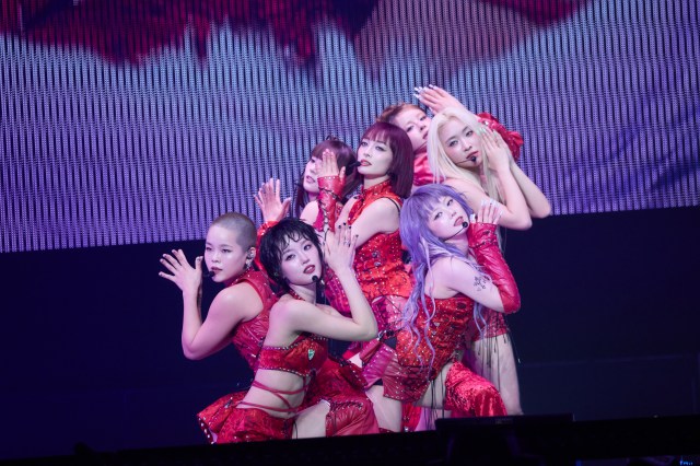 XG、『Coca-Cola X Fes 2025』で圧巻ステージ披露　国内初パフォーマンスの「GALA」で3万人魅了