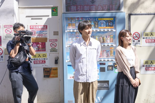 木曜ドラマ『推しの殺人』に出演する（左から）藤岡宗我アナウンサー、増田陽菜アナウンサー（C）ytv