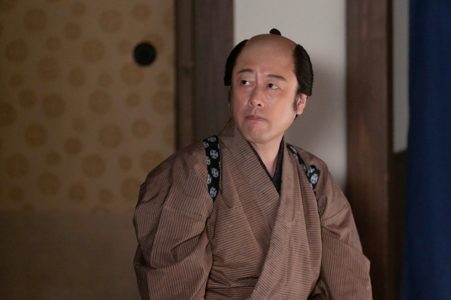 江口直人（生臭坊主）＝大河ドラマ『べらぼう～蔦重栄華乃夢噺～』の場面カット（C）NHK