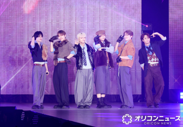『Rakuten GirlsAward 2025 AUTUMN/WINTER』に出演したDXTEEN （C）ORICON NewS inc.