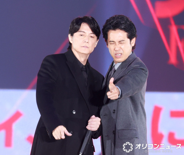 『GirlsAward 2025 AUTUMN/WINTER』に出演した（左から）福山雅治、大泉洋 （C）ORICON NewS inc.