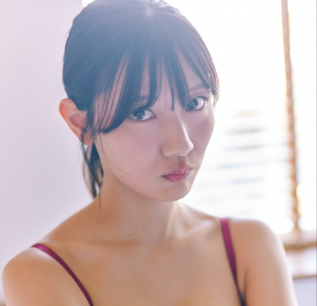 日向坂46河田陽菜2nd写真集『テイクオフ』先行カット　撮影／SAKAI DE JUN（C）竹書房