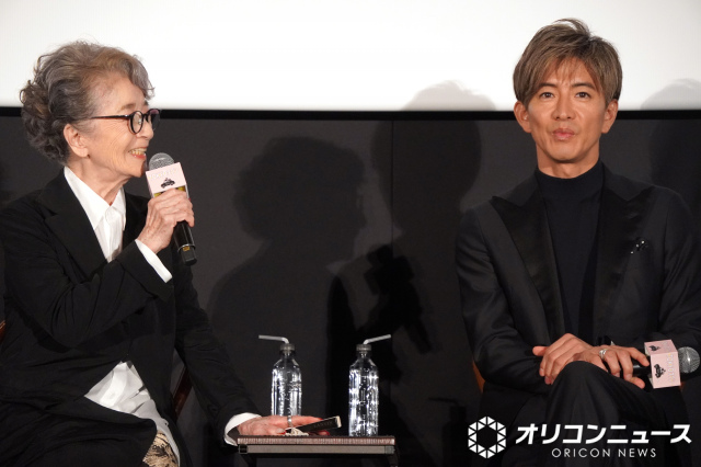 映画『TOKYOタクシー』完成披露試写会に登壇した（左から）倍賞千恵子、木村拓哉 （C）ORICON NewS inc.