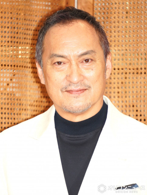 誕生日ケーキのサプライズに驚きを見せた渡辺謙 （C）ORICON NewS inc.