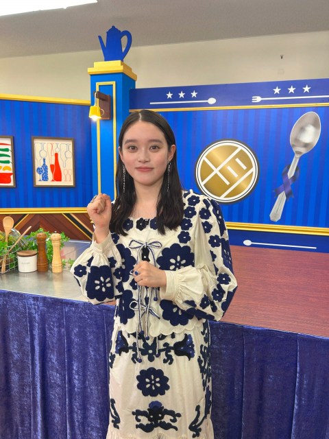29日放送『激突メシあがれ』に出演する高石あかり（C）NHK