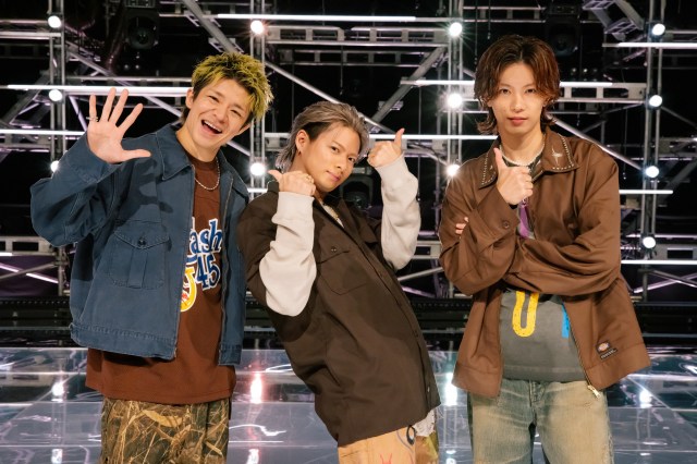 11月1日放送『Venue101 Presents Number_i THE LiVE』に出演するNumber_i（左から）岸優太、平野紫耀、神宮寺勇太（C）NHK