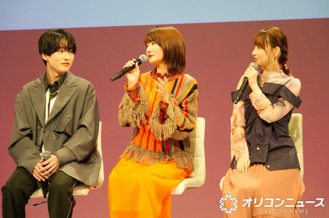 KTV火曜23時新アニメ枠「火アニバル!!」ラインナップ発表会見に登壇した（左から）安田陸矢、瀬戸桃子、大久保瑠美 （C）ORICON NewS inc.