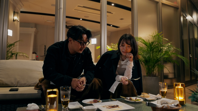 『ラブ トランジット』シーズン3 第4話よりヒロ、ひなこ(C)2025 Amazon Content Services LLC or its Affiliates.