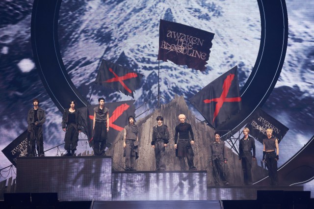 『2025 &TEAM CONCERT TOUR 'AWAKEN THE BLOODLINE' ENCORE in JAPAN』より&TEAM(Beat the odds)(C)YX LABELS